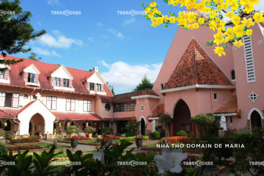 Nhà Thờ Domain De Marie