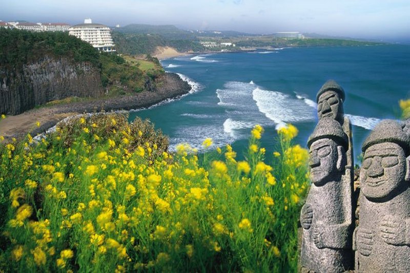 Bí ẩn tượng đá Harubang tại đảo Jeju